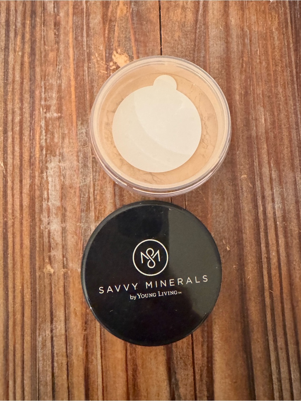 Savvy Mineral Warm 1 Foundation Powder New Sealed